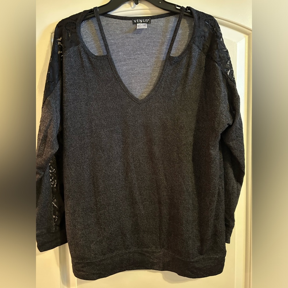 Womens Venus black lace sleeve sexy shirt size medium Worn once